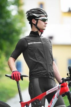 Gilet Force Windpro Coupe-Vent -Accessoires Vélo Soldes Boutique gilet force windpro coupe vent p image 101940 grande