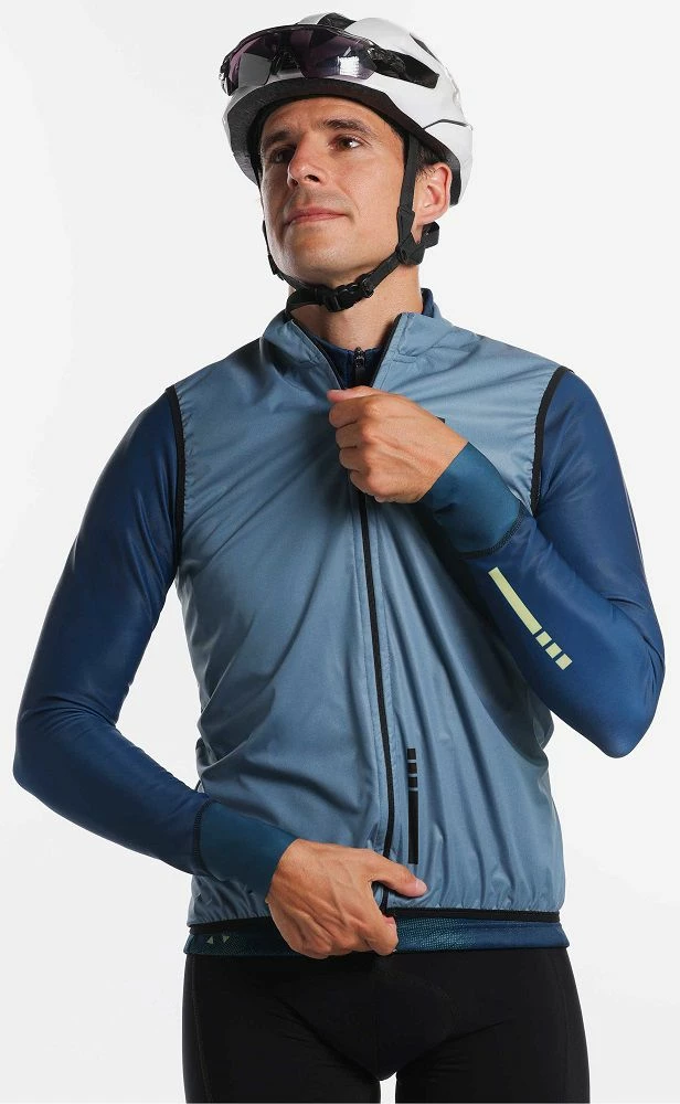 Gilet Imperméable Inverse Latitude Gris 3 Gilet Imperméable Inverse Latitude Gris