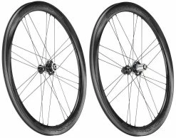 Campagnolo® Roues Campagnolo Bora WTO 45 Carbon - Disc Brake -Accessoires Vélo Soldes Boutique roues campagnolo bora wto 45 carbone disc 2wf ref wh20 bowtodfr45 p image 93123 grande